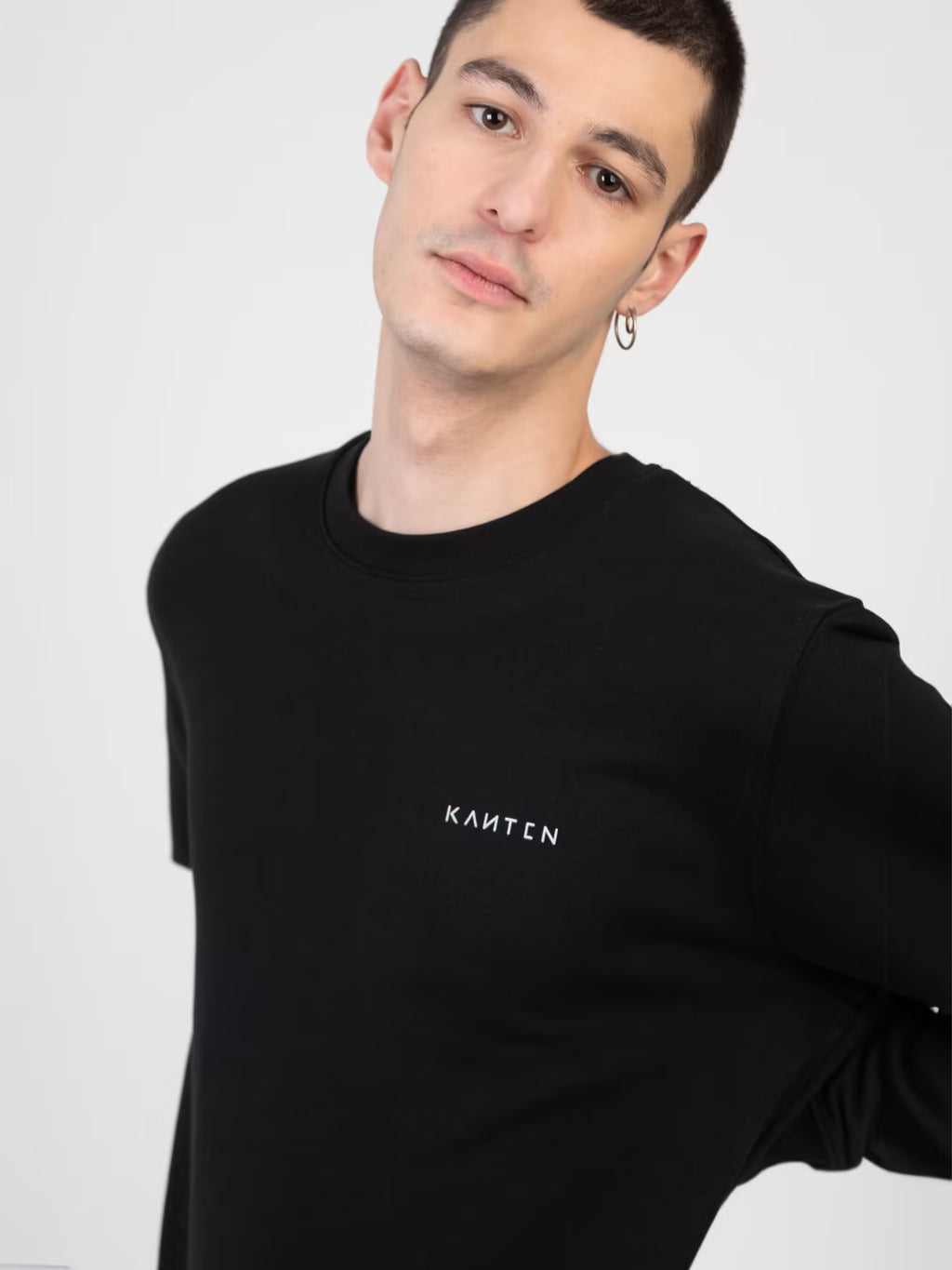 UltraBasic Sweatshirt - Black